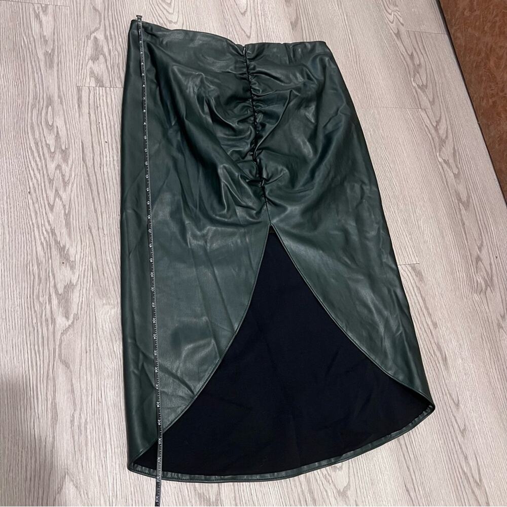 NWT Veronica Beard Women’s Ari Emerald Green Faux Leather Ruched Pencil Skirt 12 - Picture 15 of 16